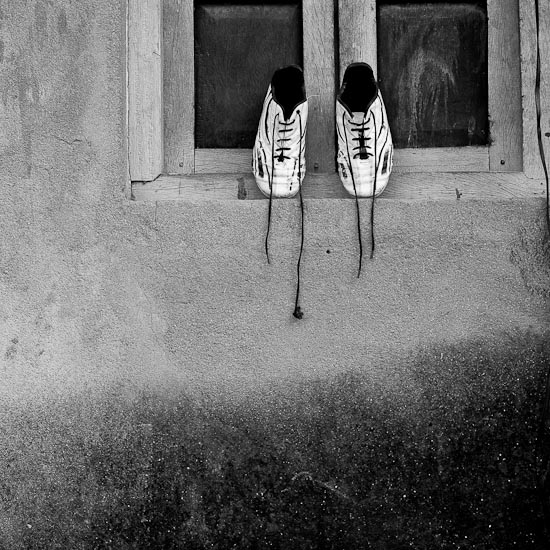 drying shoes