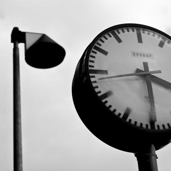 station clock